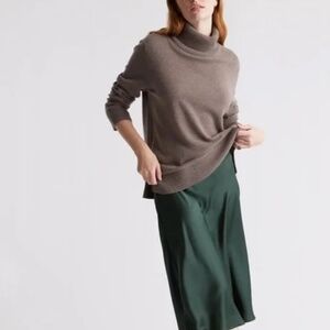 Quince 100% Washable Silk Skirt NWT Medium